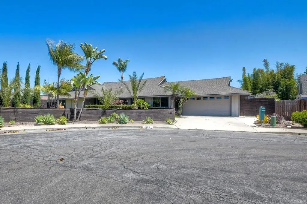 1665 Sandalwood Lane, Carlsbad, CA 92008 - #1