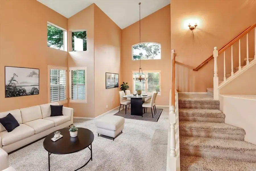 13858 Esprit Avenue, San Diego, CA 92128 - #3