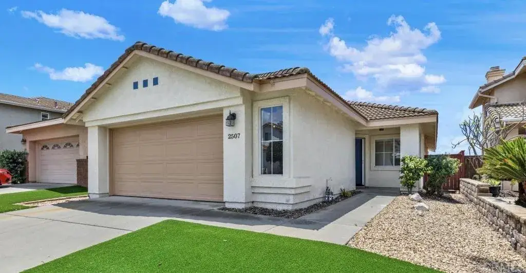 2507 Starlight, Escondido, CA 92026 - #1