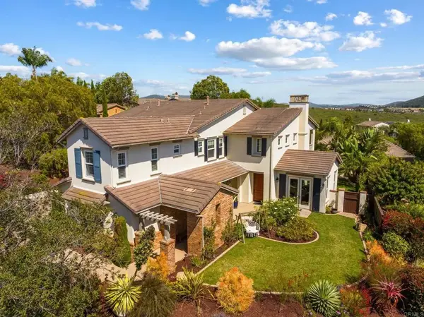 3228 Sitio Montecillo, Carlsbad, CA 92009