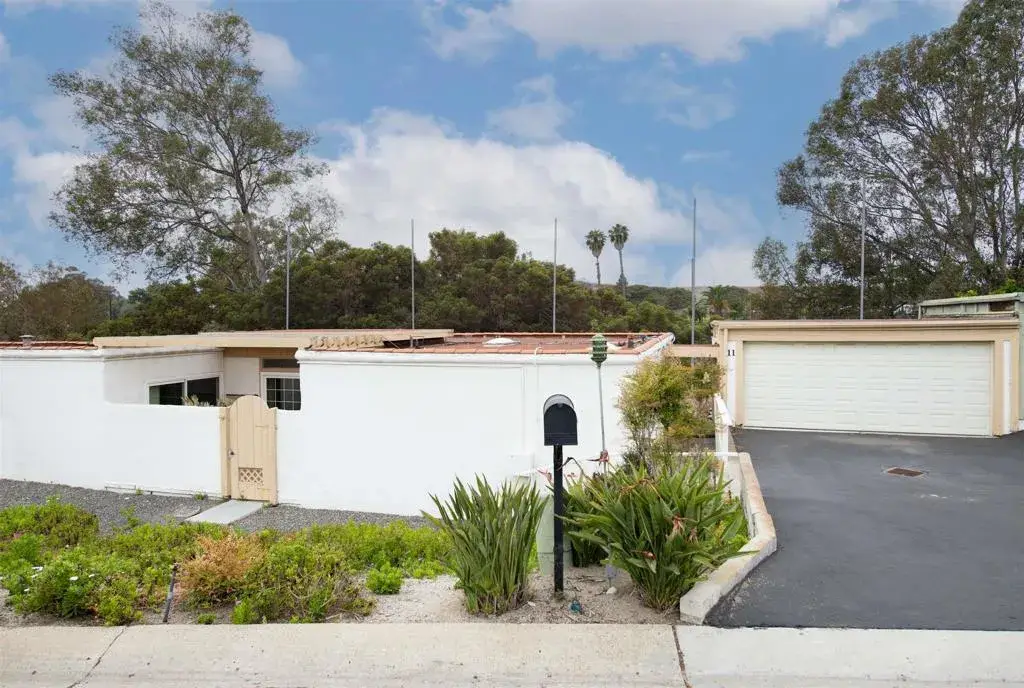 3621 Vista Campana South #11, Oceanside, CA 92057 - #1