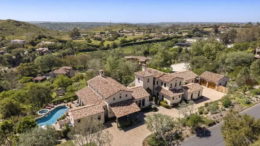 7240 Camino De Arriba, Rancho Santa Fe, CA 92067 - #2