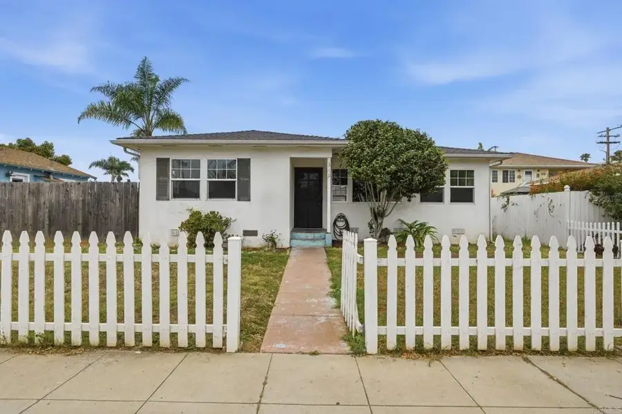 1819 S Tremont Street, Oceanside, CA 92054 - #2