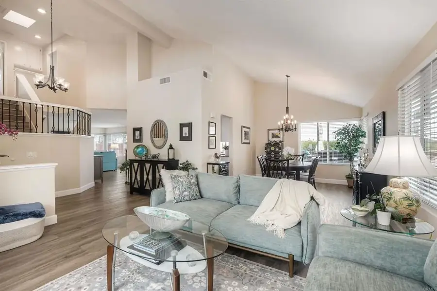 532 Jobe Hill Drive, Vista, CA 92081 - #3