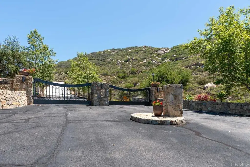 18055 Sunset Point, Poway, CA 92064 - #1