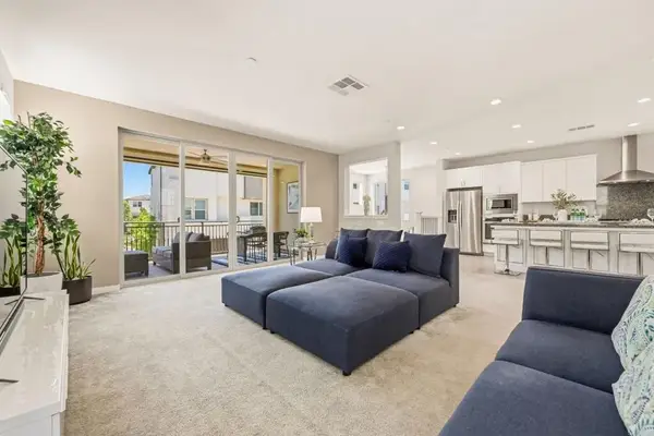 15149 Lincoln Loop, San Diego, CA 92127