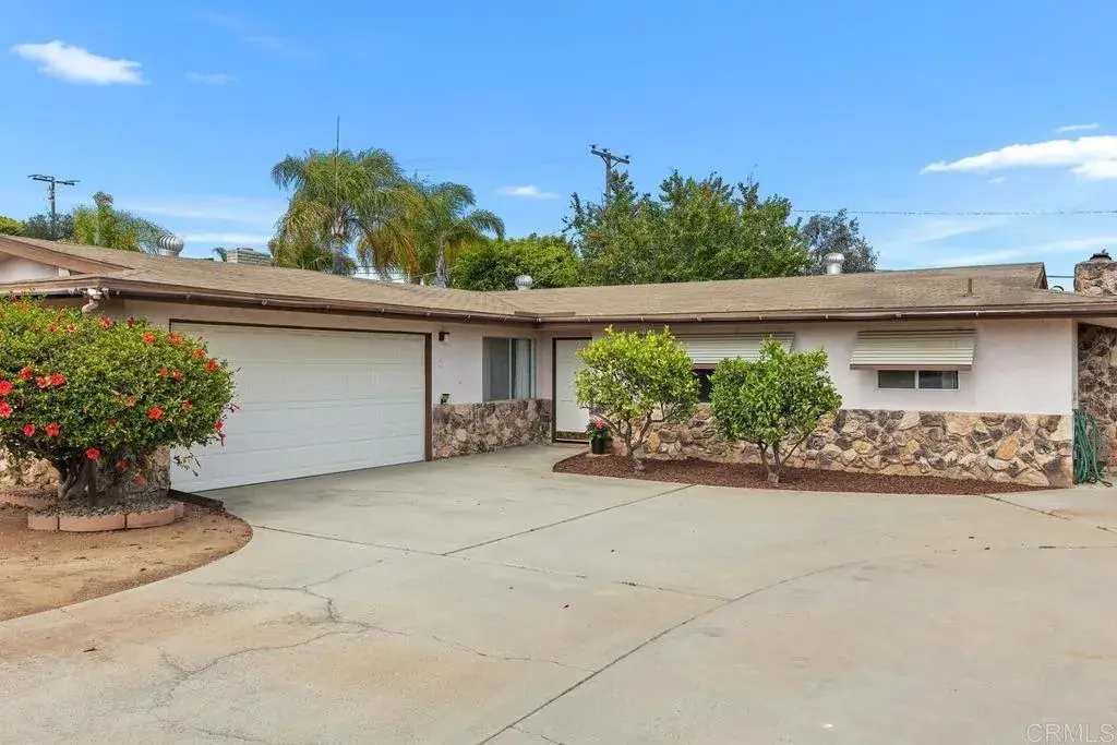1035 Knoll Park Lane, Fallbrook, CA 92028 - #1