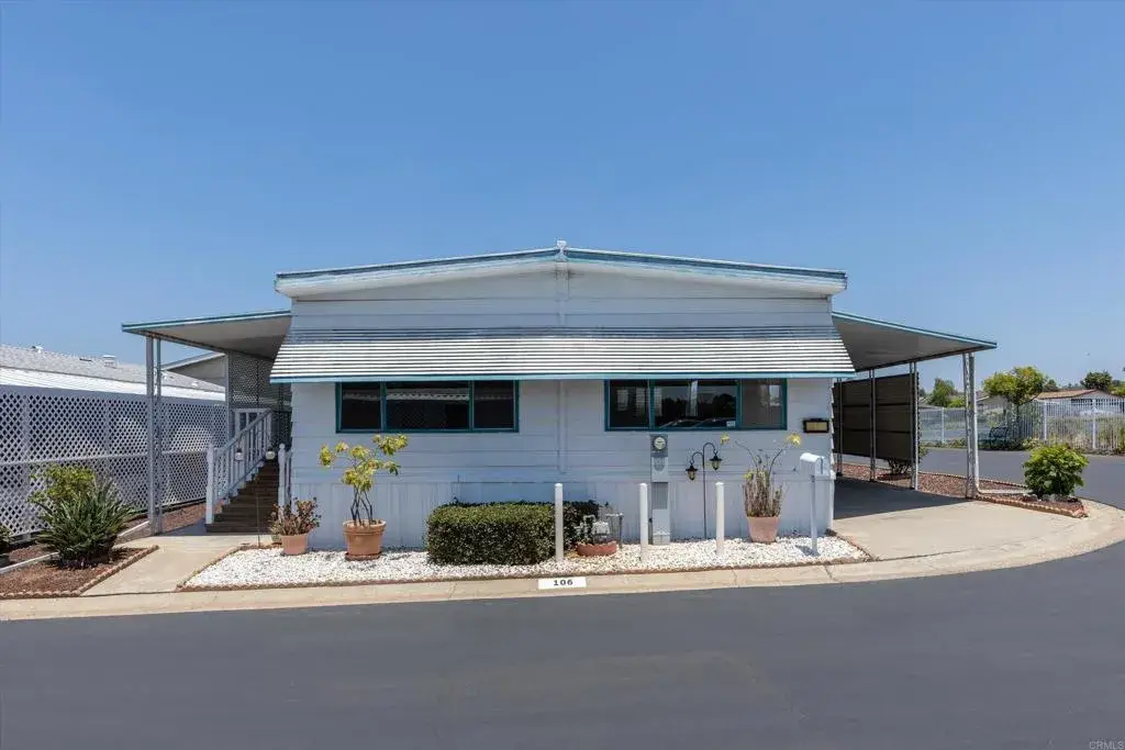 1010 E Bobier #106, Vista, CA 92084 - #1