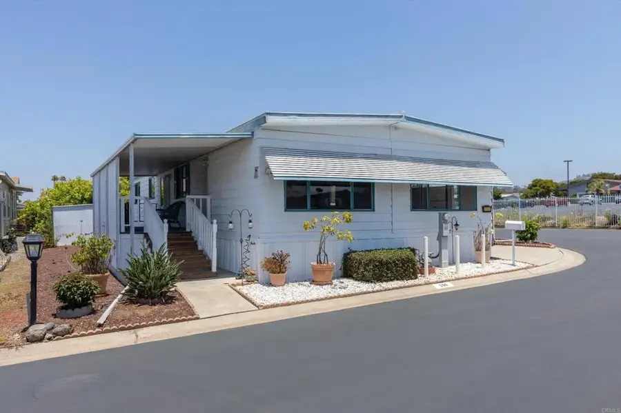1010 E Bobier #106, Vista, CA 92084 - #2