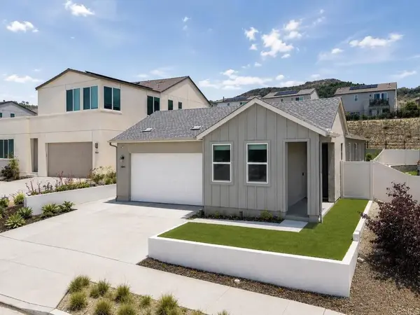 35141 Citron Lane, Fallbrook, CA 92028