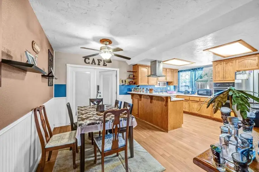 1351 Jefferson Avenue, Escondido, CA 92027 - #2