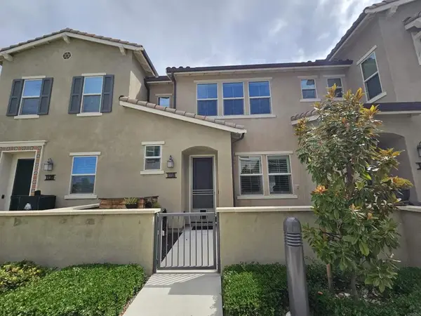 1118 Delpy View Point, Vista, CA 92084