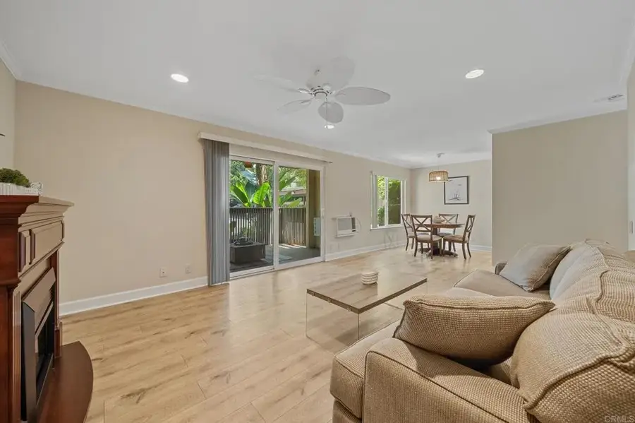 8548 Via Mallorca #E, La Jolla, CA 92037 - #2