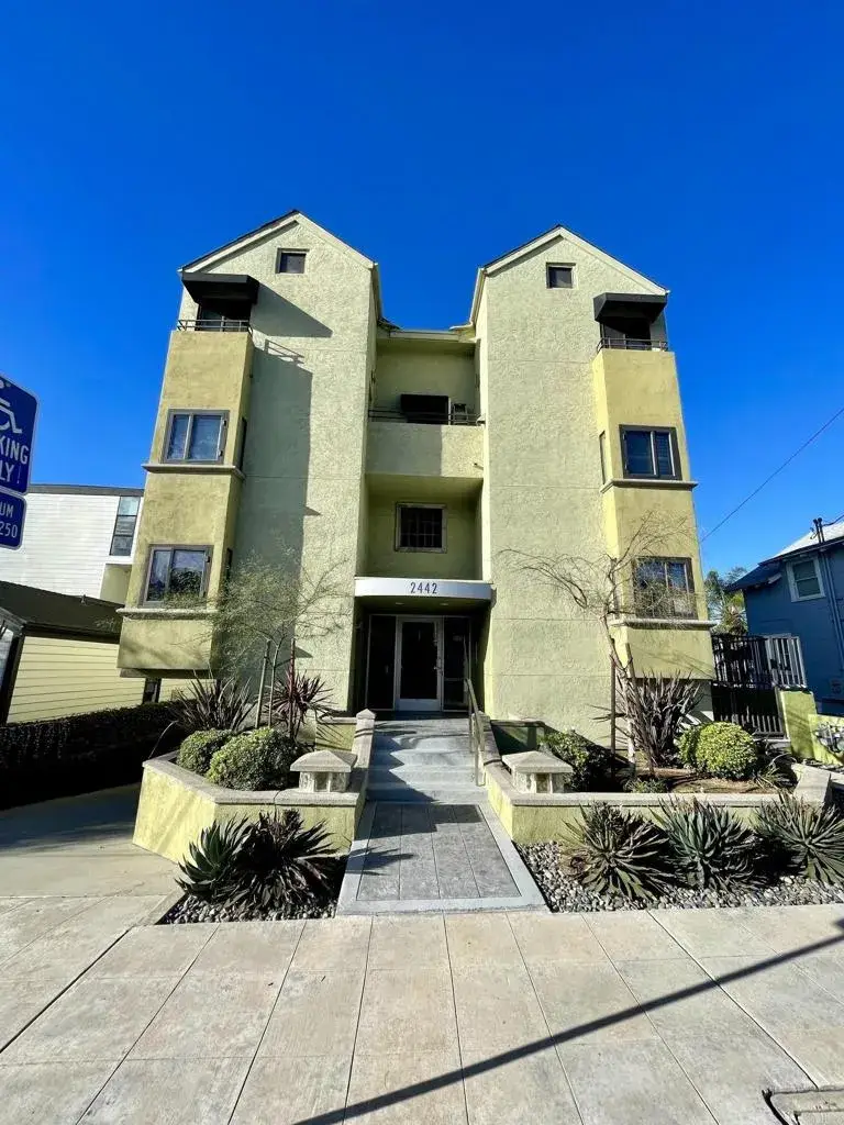 2442 Union Street #2N 2S, San Diego, CA 92101 - #3