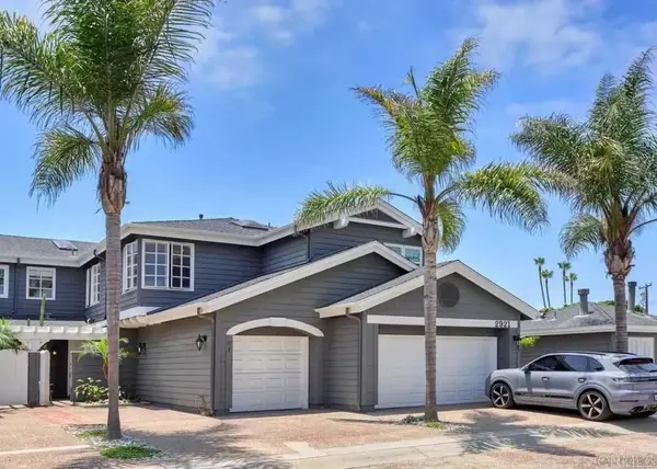 2921 Sandy Pointe #3, Del Mar, CA 92014