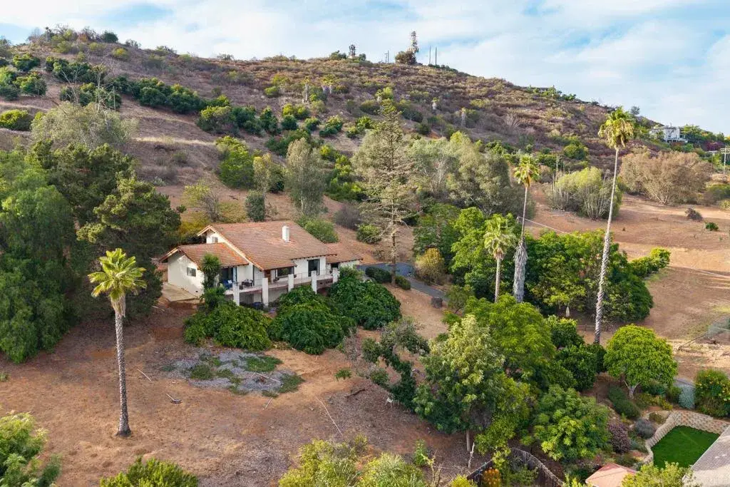 1228 Sheridan Avenue, Escondido, CA 92027 - #1