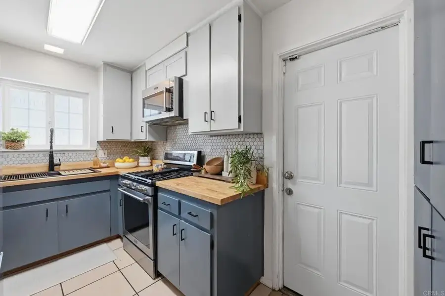 635 Michael Street, Oceanside, CA 92057 - #2