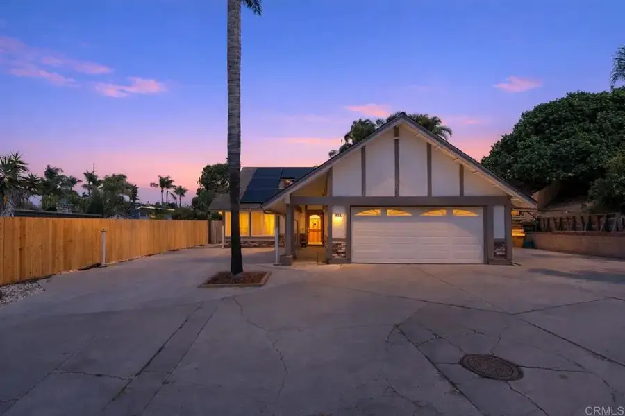 939 Chablis Lane, Vista, CA 92083 - #3