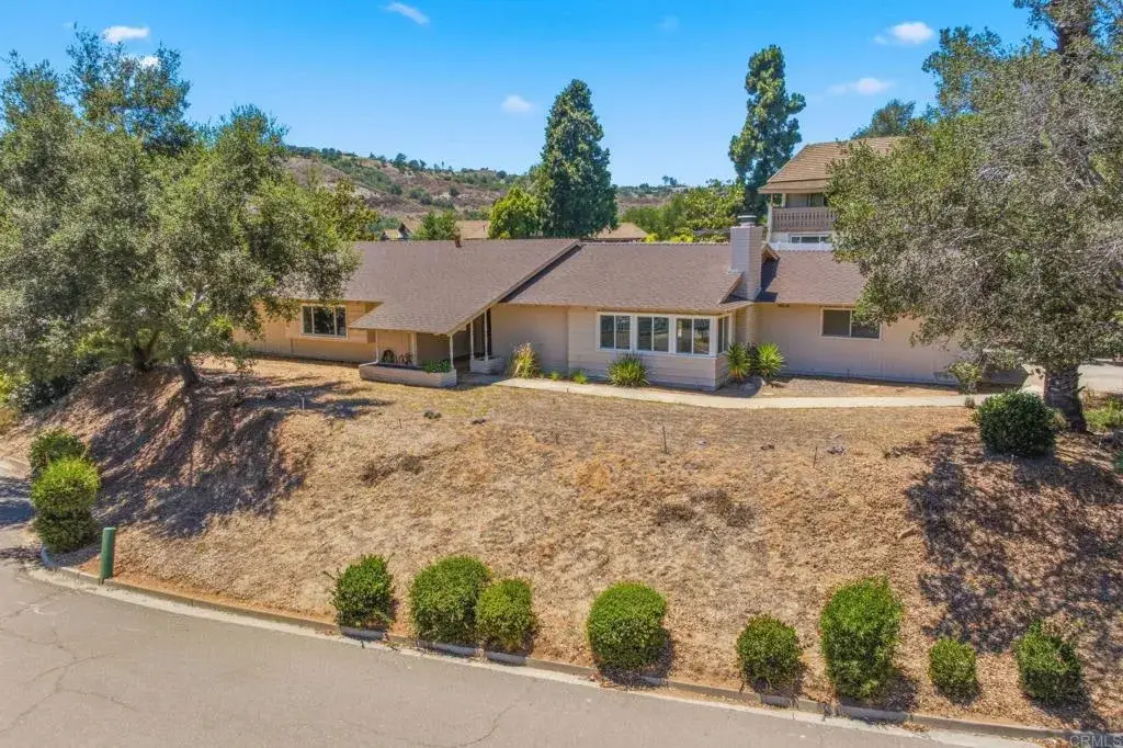 2837 Carlton Way, Fallbrook, CA 92028 - #1