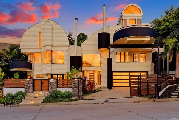 6105 Avenida Chamnez, La Jolla, CA 92037