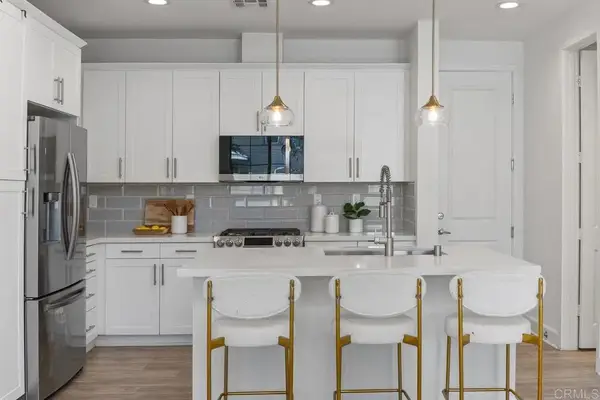 3266 Vestra Way, Carlsbad, CA 92010