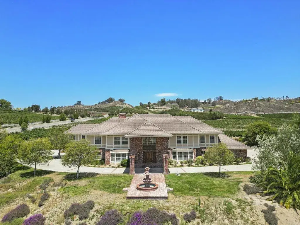 36910 Pauba Rd, Temecula, CA 92592 - #1