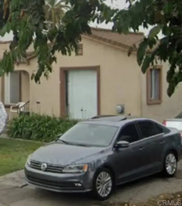 334 Street, Los Angeles, CA 90003
