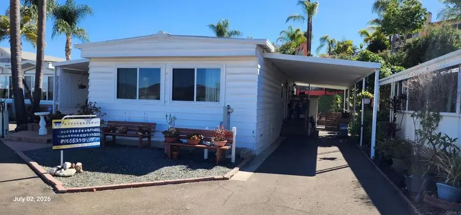 245 W Bobier Drive #06, Vista, CA 92083 - #2