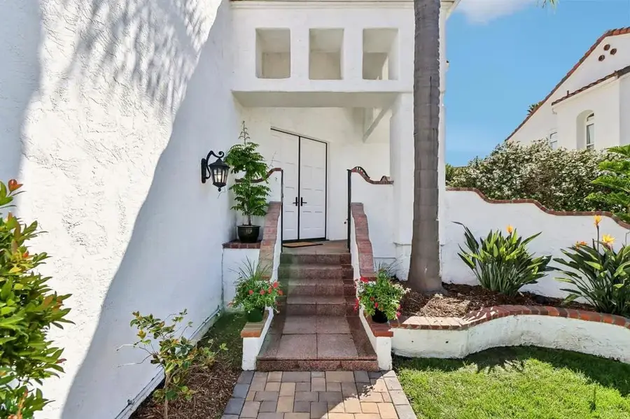 4923 Amador Drive, Oceanside, CA 92056 - #3