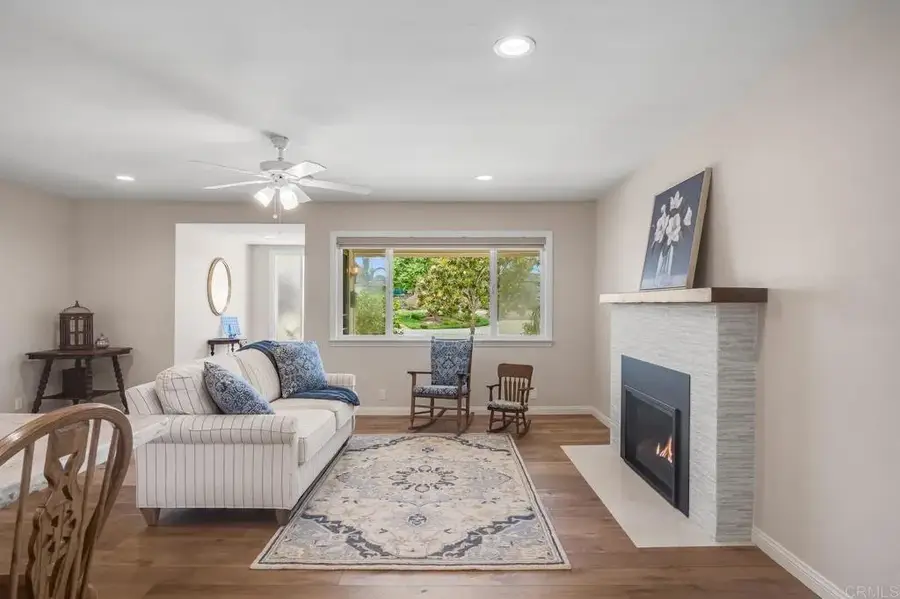 2211 Winterwarm Dr, Fallbrook, CA 92028 - #2