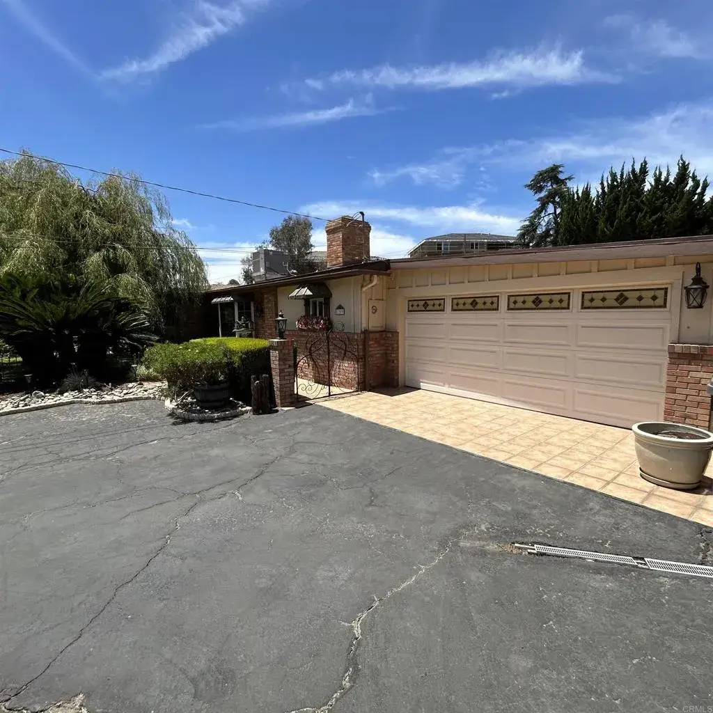 1259 Nordahl Rd, Escondido, CA 92026 - #1