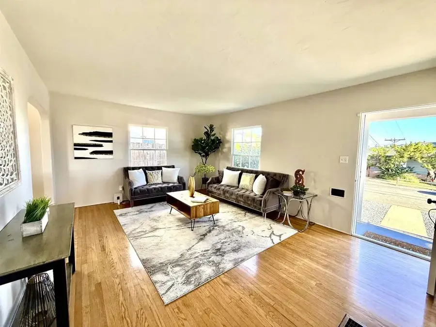 7292 West Point Avenue, La Mesa, CA 91942 - #3