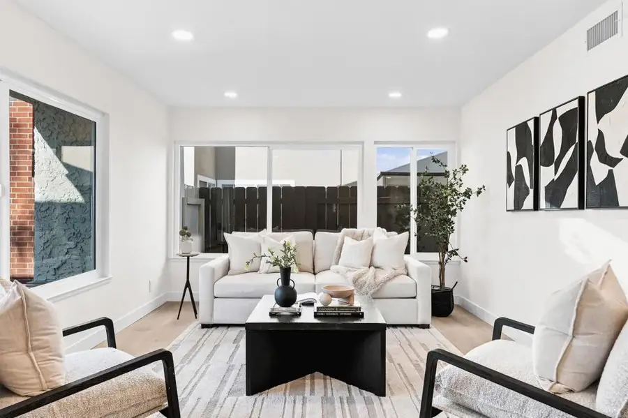 8771 Arcturus Way, San Diego, CA 92126 - #3