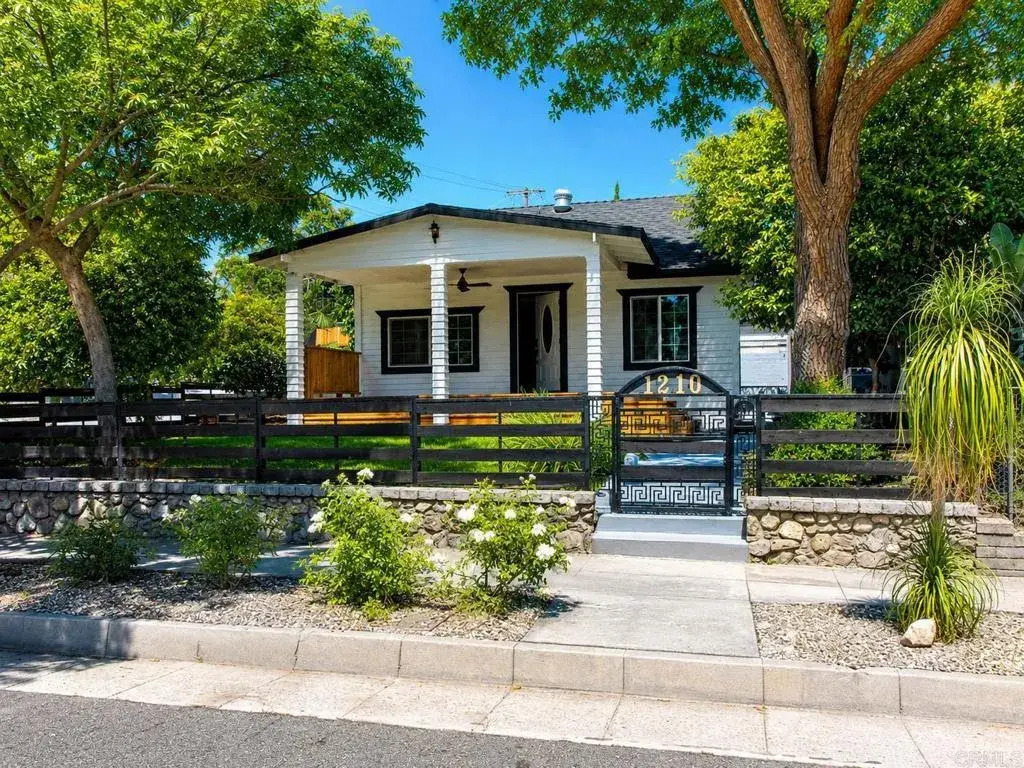 1210 Glen Avenue, Pasadena, CA 91103 - #1