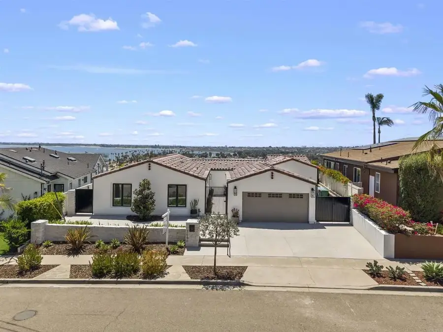 3080 Lloyd Street, San Diego, CA 92117 - #3