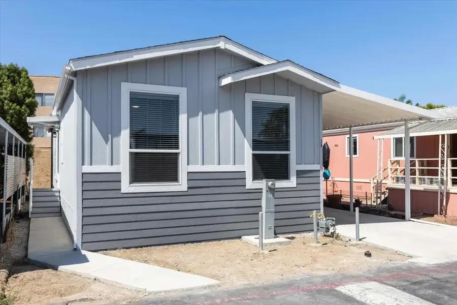 400 N Melrose North #14, Vista, CA 92083 - #3