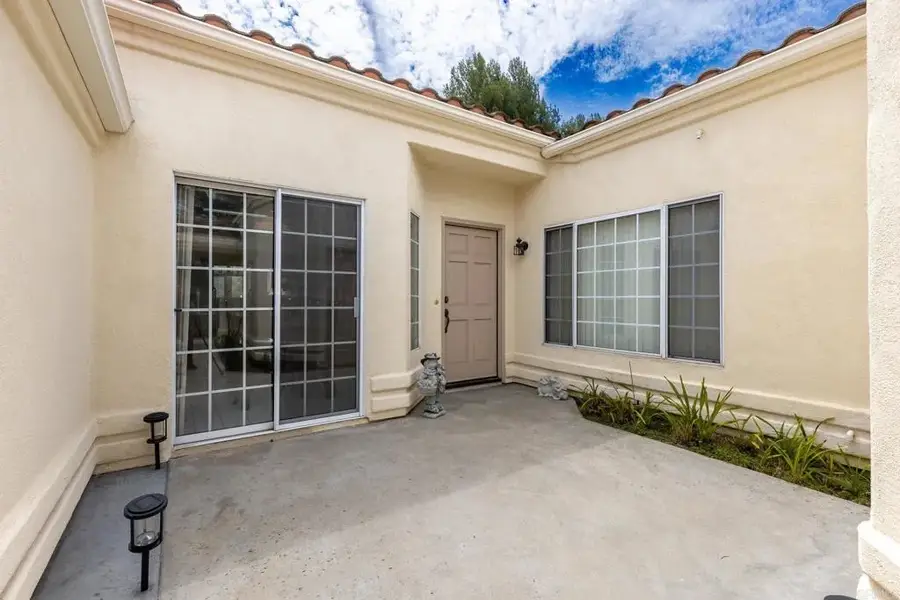29665 Castle Creek Ln, Escondido, CA 92026 - #2