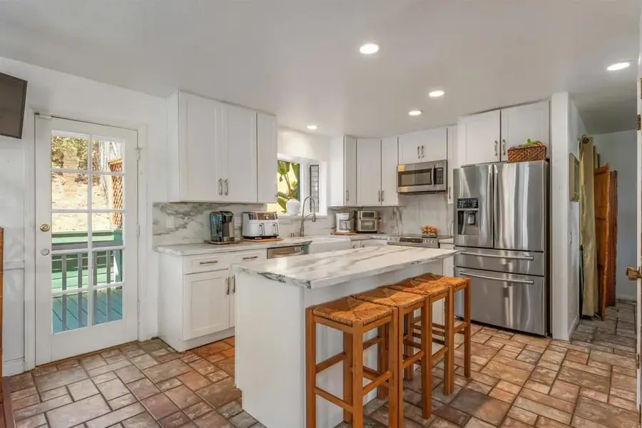 4439 La Canada, Fallbrook, CA 92028 - #3