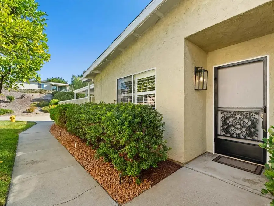 3873 Bay Leaf Way, Oceanside, CA 92057 - #3