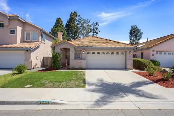 1721 Corte Viejo, Oceanside, CA 92056