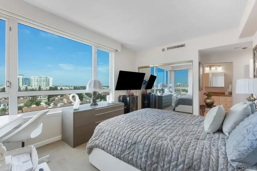 3890 Nobel Drive #802, San Diego, CA 92122 - #2