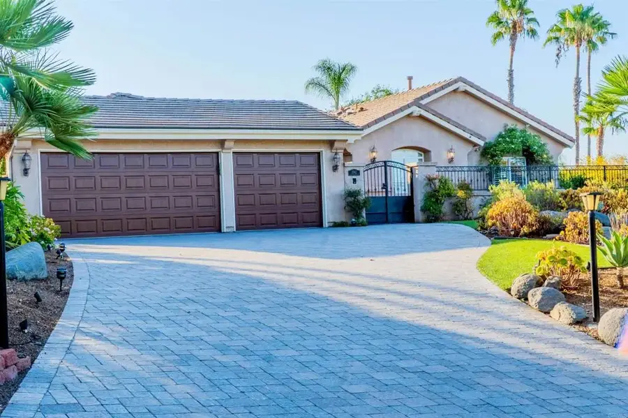3542 Avenida Amorosa, Escondido, CA 92029 - #2