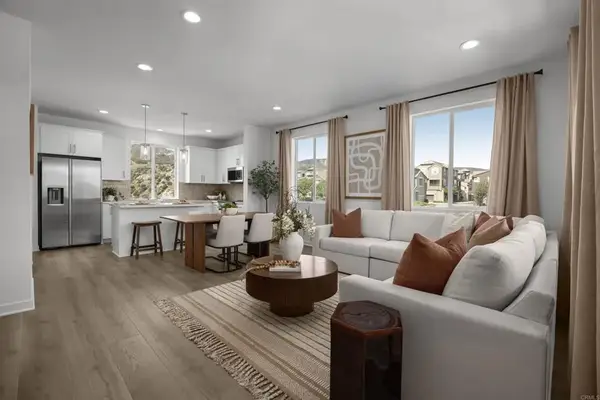 7609 Quest Lane, Santee, CA 92071