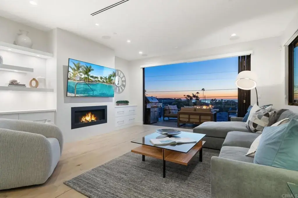 2334 Newcastle Avenue, Cardiff By The Sea, CA 92007 - #1