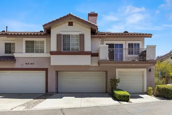 12011 Tivoli Park Row #2, San Diego, CA 92128