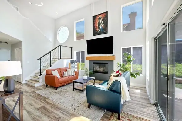 1651 Calle Las Casas, Oceanside, CA 92056