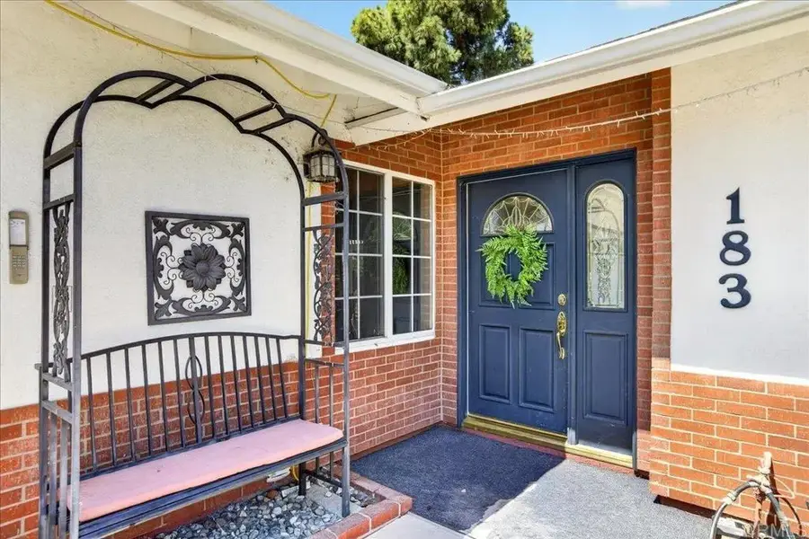 183 Sandberg Street, Thousand Oaks, CA 91360 - #3