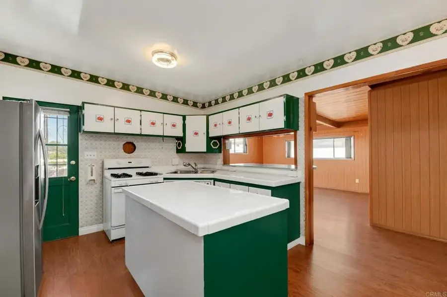 942 Helix Avenue, Chula Vista, CA 91911 - #3
