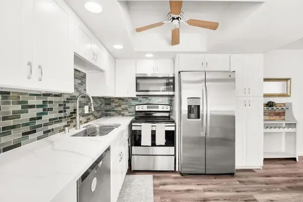 27739 Mountain Meadow Road #8, Escondido, CA 92027