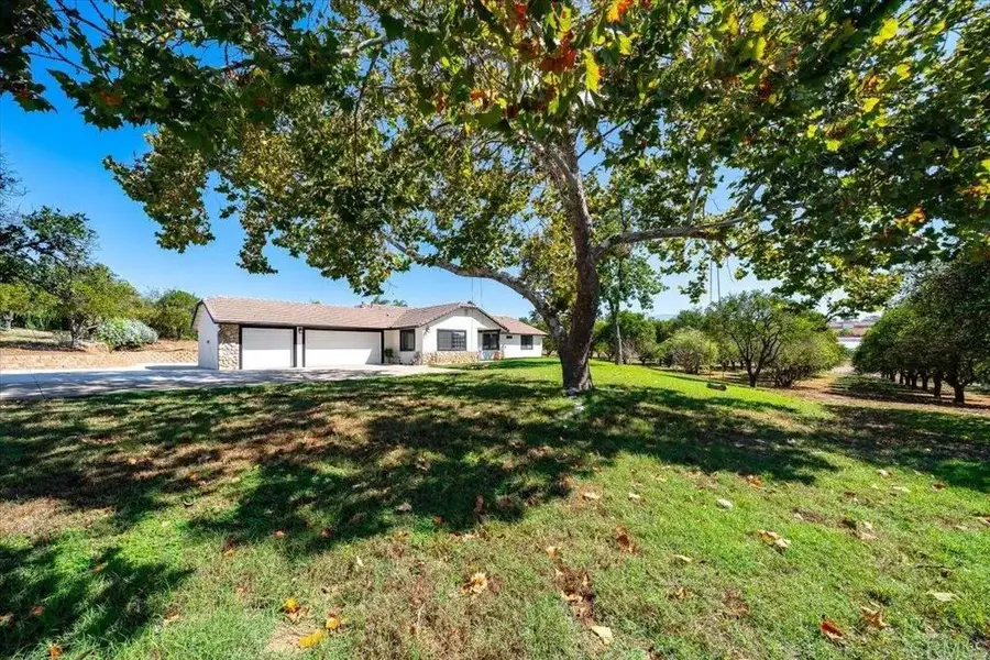 13738 Crystallite, Valley Center, CA 92082 - #2